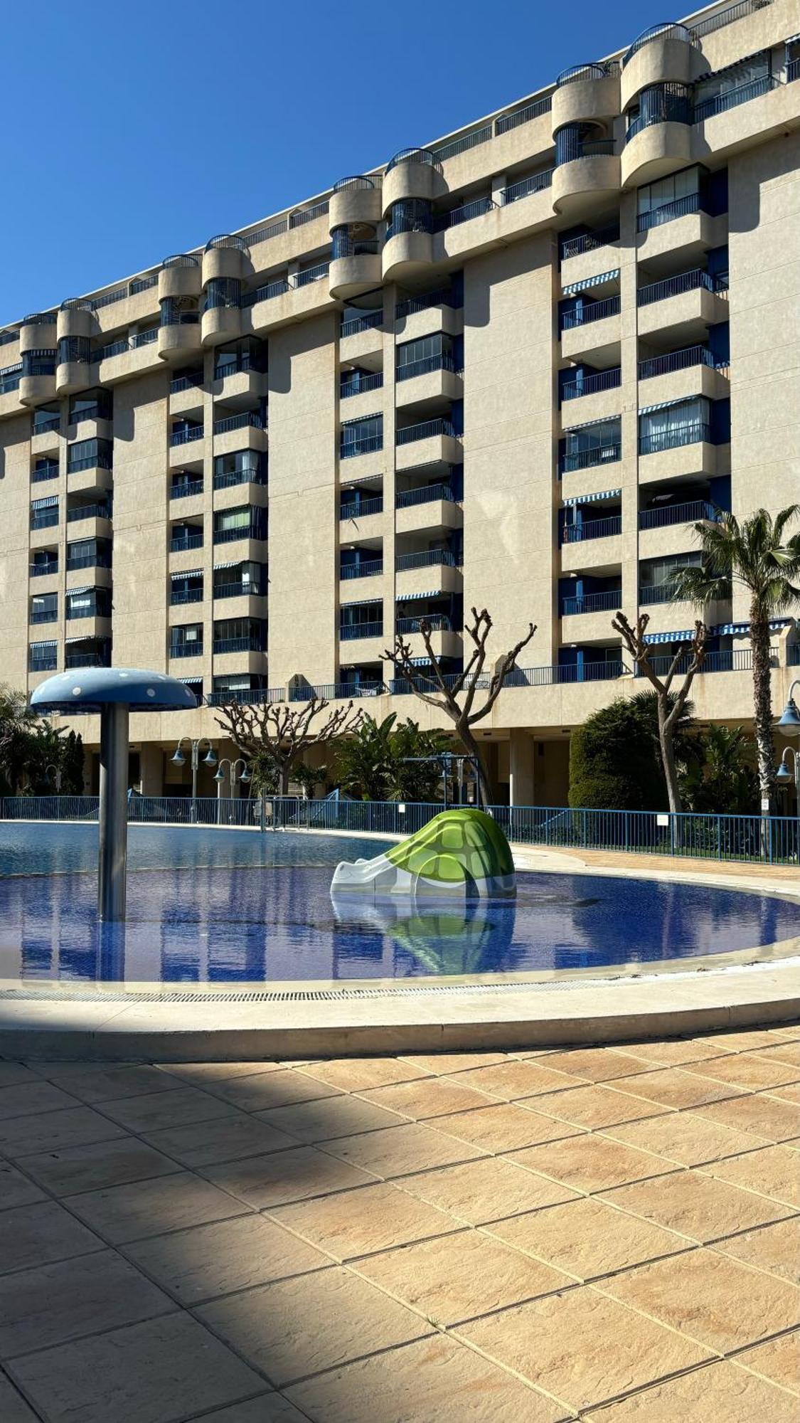 Apto. Luminoso Con Vistas En Playa De La Patacona Valencia Exterior photo